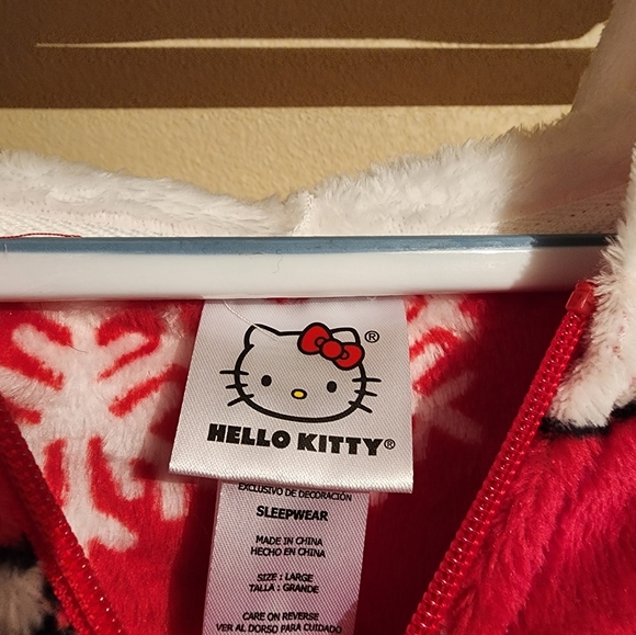 Hello Kitty Holiday Christmas Pjs Onsies Large L - Picture 3 of 4